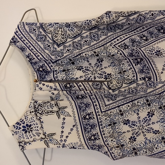 *3/$25 H&M chiffon blue porcelain pattern sheath dress - Picture 3 of 8